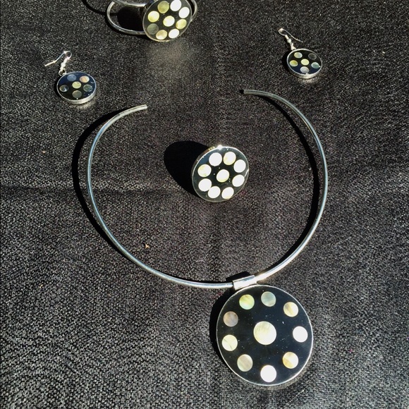 5 Piece Necklace Earring Bracelet Ring Set Abalone - Picture 6 of 8